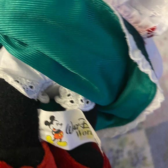 Mickey Mouse and Minnie Duffy Christmas Walt Disney World beanies 2003 with tags - Picture 14 of 14